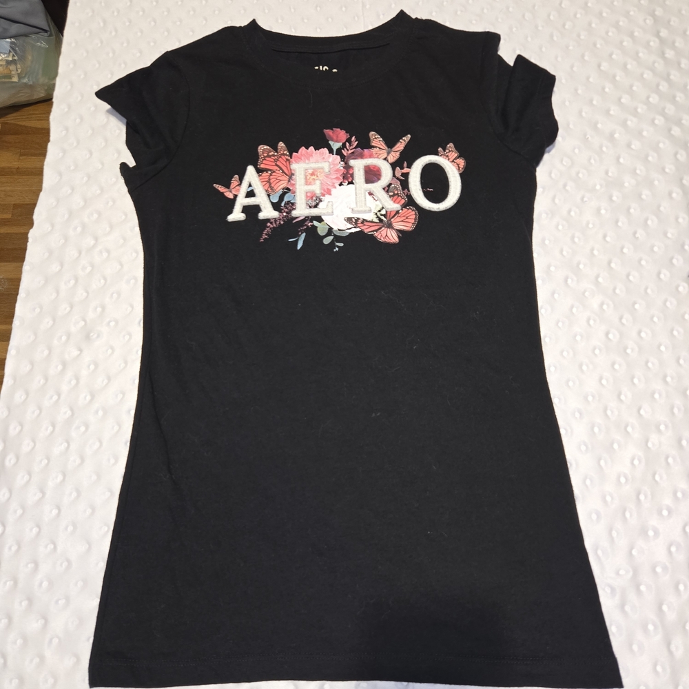 Aeropostale Shirt Juniors Medium Black Classic Crew Floral Butterfly Graphic Tee